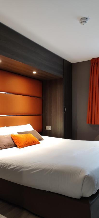 Hotel Crocus Caen Memorial ภายนอก รูปภาพ